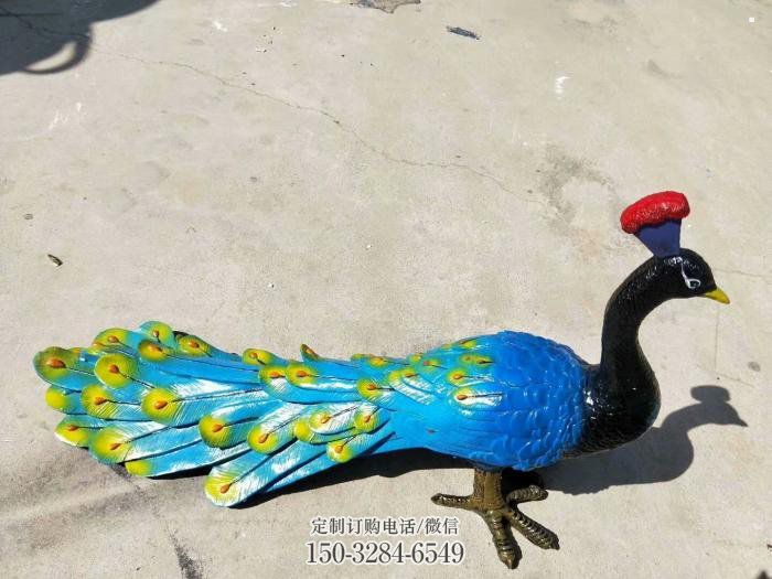 遂宁彩绘孔雀雕塑制作选用,景区案例,动物美陈雕塑 遂宁彩绘孔雀雕塑制作选用,景区案例,动物美陈雕塑