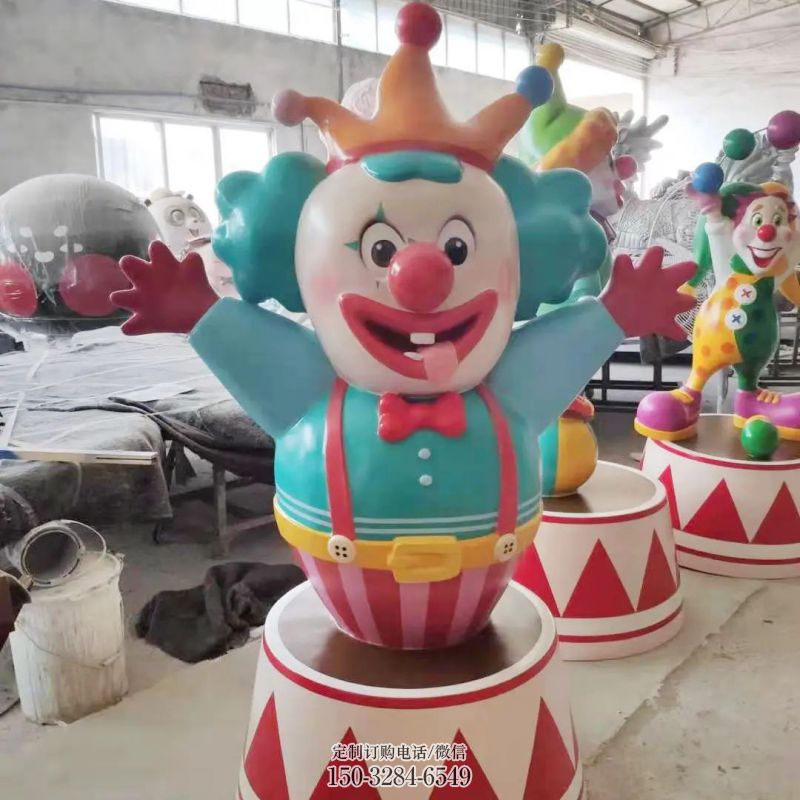 广安公园小丑雕塑 酒店门口雕塑 彩绘摆件 广安公园小丑雕塑 酒店门口雕塑 彩绘摆件