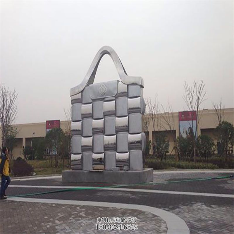 资阳景观背包雕塑优选,陆地摆件,园林不锈钢背包雕塑供应 资阳景观背包雕塑优选,陆地摆件,园林不锈钢背包雕塑供应